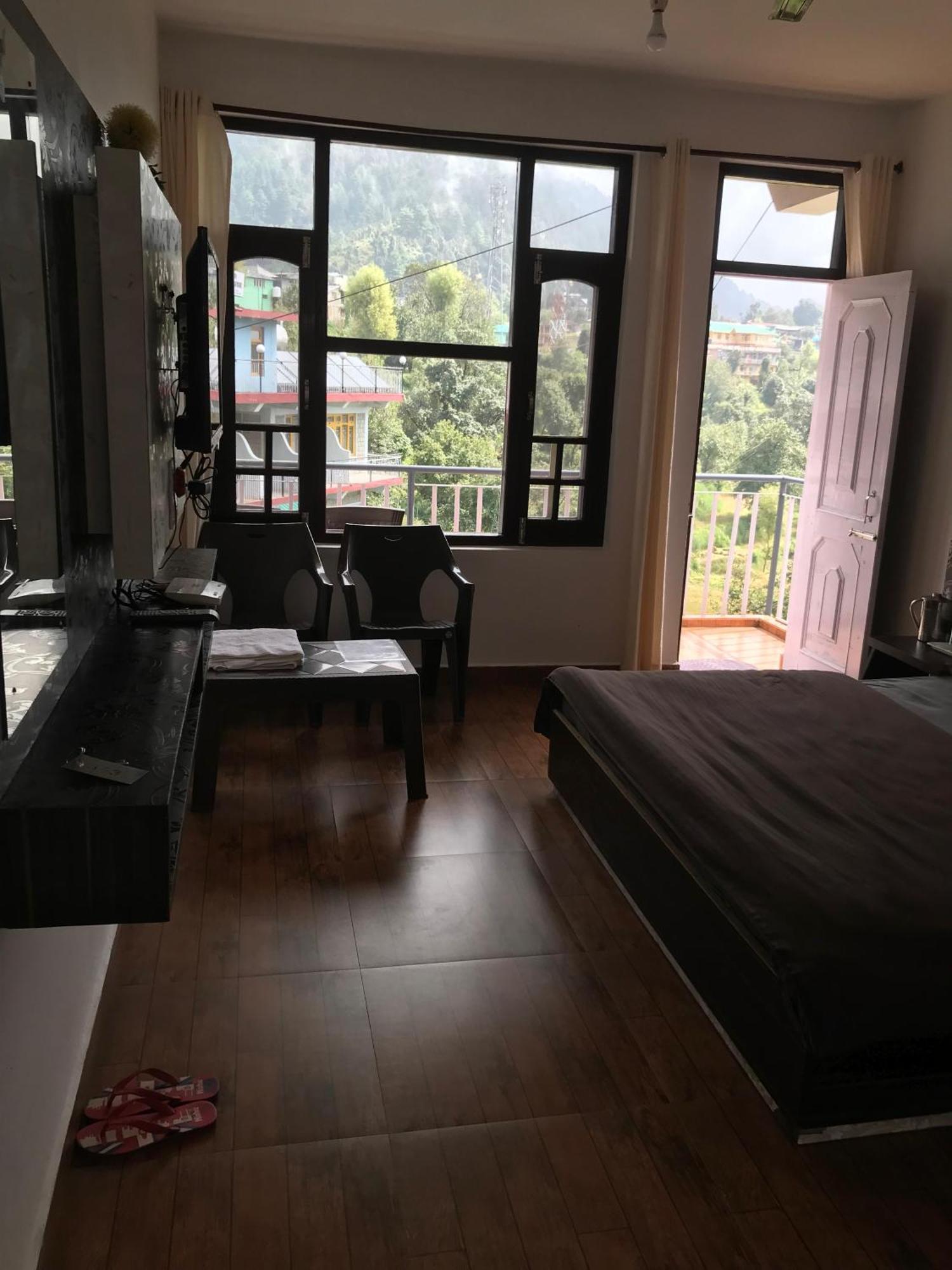 Mcleodganj Diaries Guest House Dharamshala Exterior photo